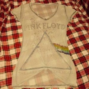 🥊Sheer pink Floyd tee sz Med